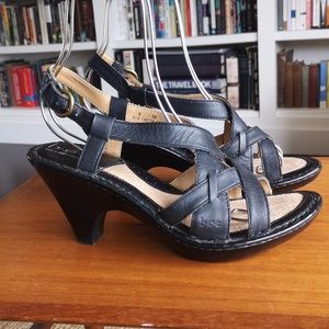 b.o.c leather heeled sandals